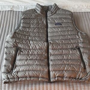 Patagonia | Men’s Down Sweater Vest (XXL)